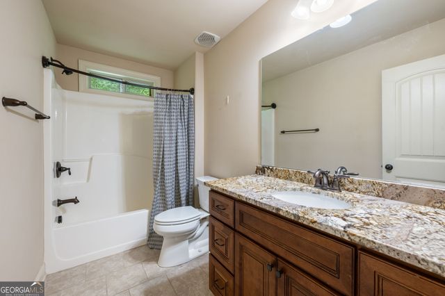 10 Ridgeview Court, Newnan, GA 30263