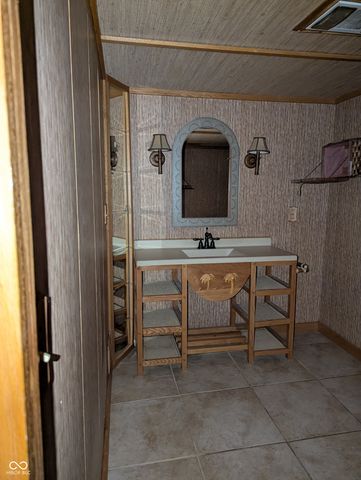 224 Lafayette Avenue, Lebanon, IN 46052