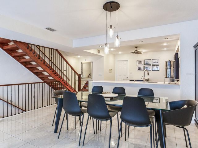 521 PINELLAS BAYWAY S 204, St Petersburg, FL 33715