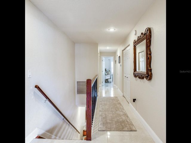 521 PINELLAS BAYWAY S 204, St Petersburg, FL 33715