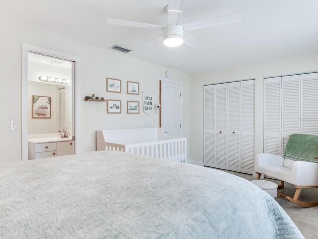 521 PINELLAS BAYWAY S 204, St Petersburg, FL 33715