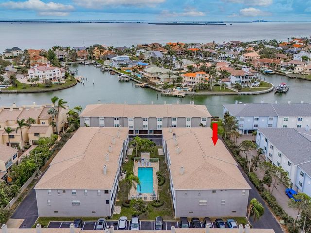 521 PINELLAS BAYWAY S 204, St Petersburg, FL 33715