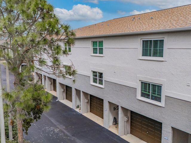 521 PINELLAS BAYWAY S 204, St Petersburg, FL 33715