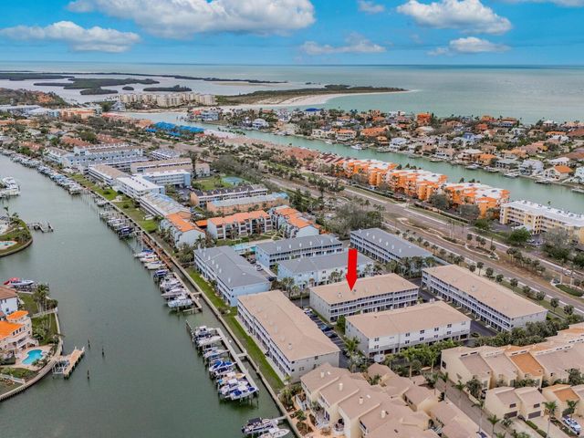 521 PINELLAS BAYWAY S 204, St Petersburg, FL 33715