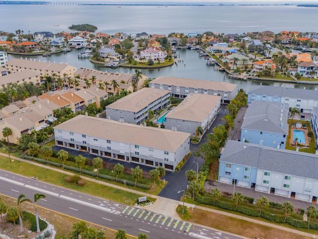 521 PINELLAS BAYWAY S 204, St Petersburg, FL 33715