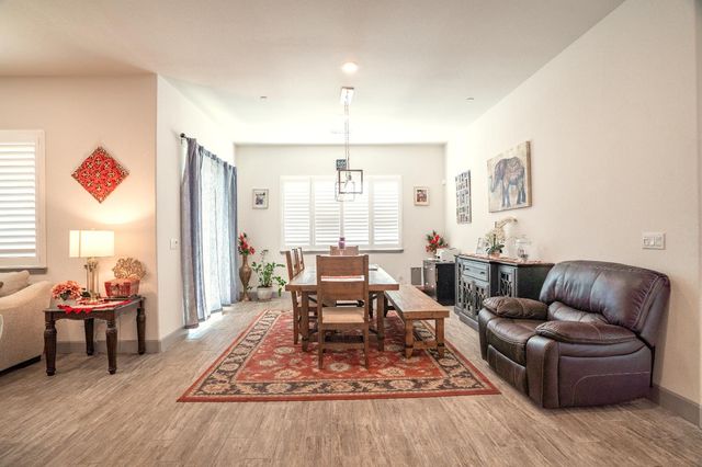 9444 Quintero Ave, Elk Grove, CA 95624