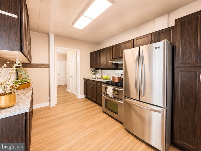 525 LOCUST ST, Bristol, PA 19007