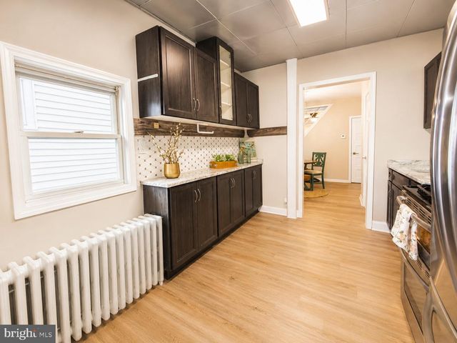 525 LOCUST ST, Bristol, PA 19007