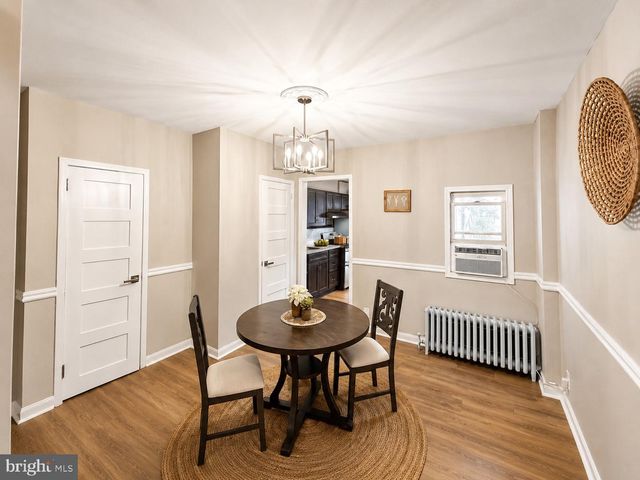 525 LOCUST ST, Bristol, PA 19007