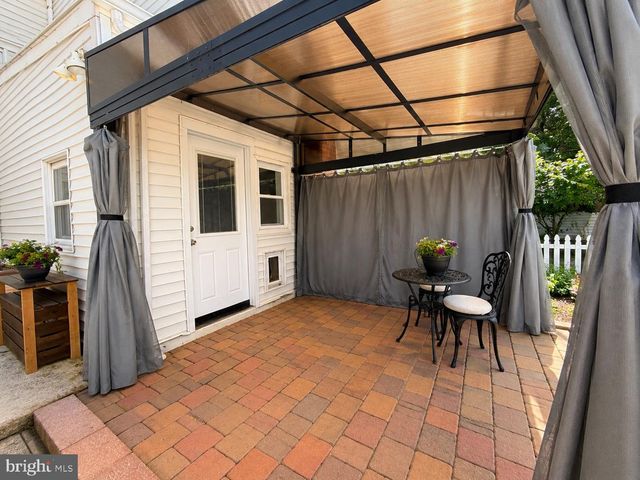 525 LOCUST ST, Bristol, PA 19007