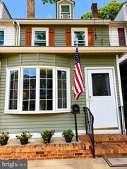 525 LOCUST ST, Bristol, PA 19007
