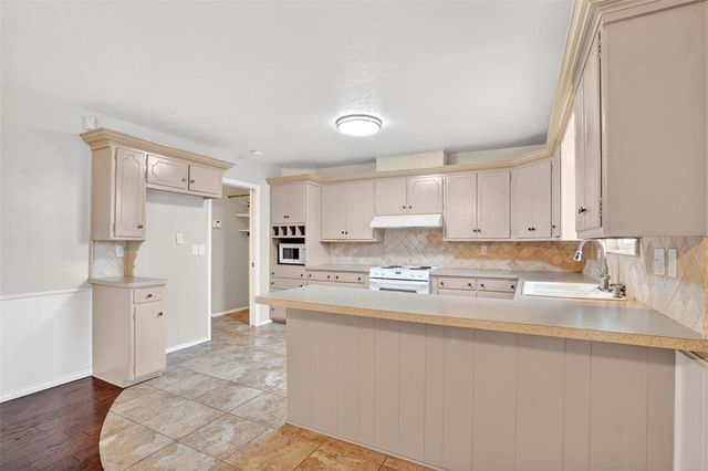 1905 Plymouth Lane, Oklahoma City, OK 73120