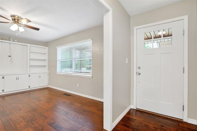 1905 Plymouth Lane, Oklahoma City, OK 73120