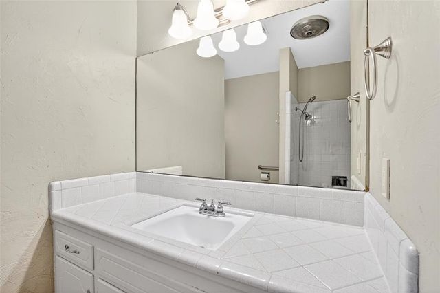 1905 Plymouth Lane, Oklahoma City, OK 73120