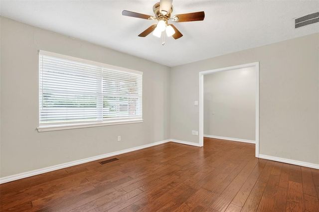 1905 Plymouth Lane, Oklahoma City, OK 73120