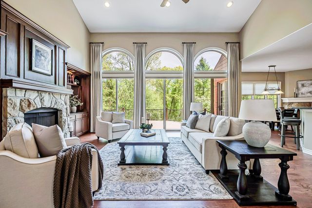 9222 Northpointe Ridge, Brighton, MI 48114