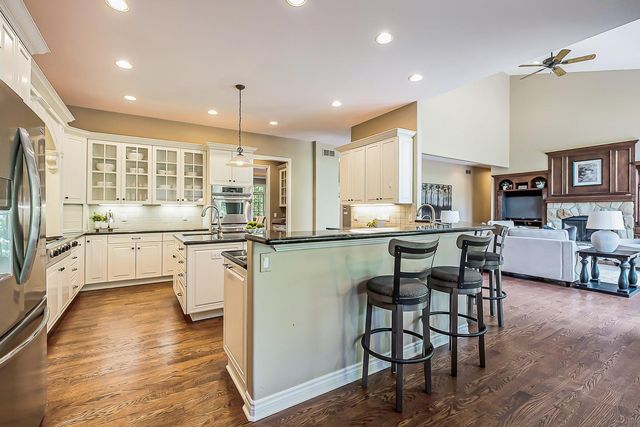 9222 Northpointe Ridge, Brighton, MI 48114