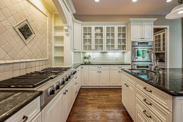 9222 Northpointe Ridge, Brighton, MI 48114