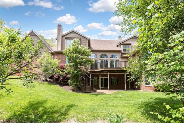 9222 Northpointe Ridge, Brighton, MI 48114