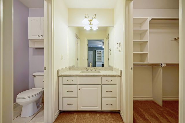9222 Northpointe Ridge, Brighton, MI 48114
