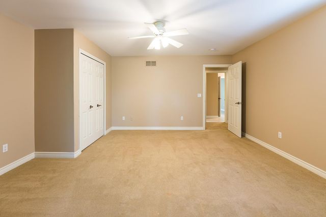 9222 Northpointe Ridge, Brighton, MI 48114