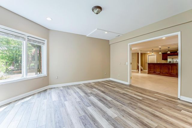9222 Northpointe Ridge, Brighton, MI 48114
