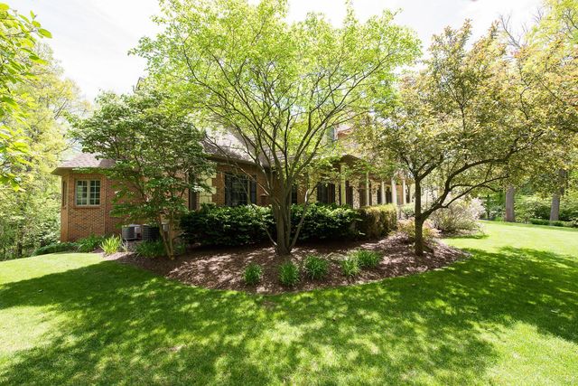 9222 Northpointe Ridge, Brighton, MI 48114