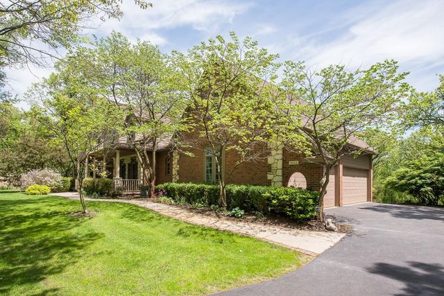 9222 Northpointe Ridge, Brighton, MI 48114