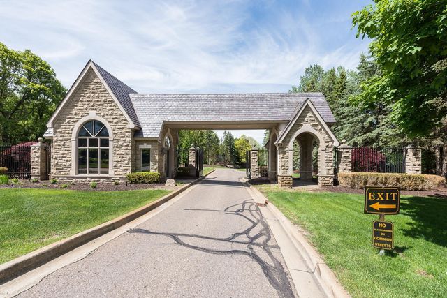 9222 Northpointe Ridge, Brighton, MI 48114