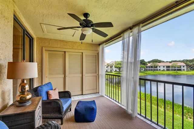 5394 Firenze Drive, Boynton Beach, FL 33437