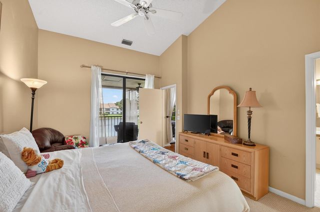 5394 Firenze Drive, Boynton Beach, FL 33437