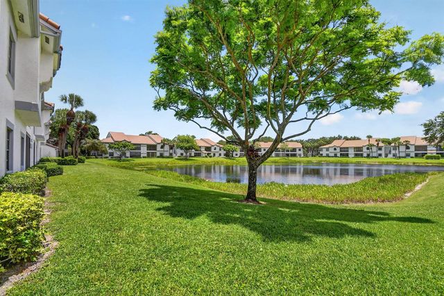 5394 Firenze Drive, Boynton Beach, FL 33437