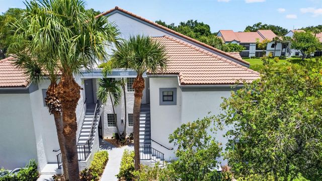 5394 Firenze Drive, Boynton Beach, FL 33437
