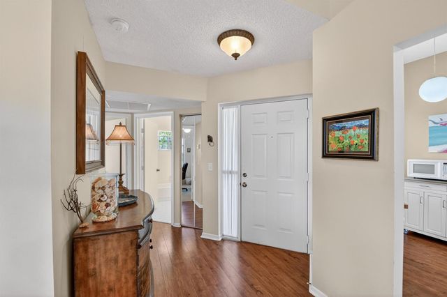 5394 Firenze Drive, Boynton Beach, FL 33437