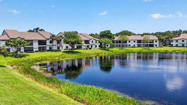 5394 Firenze Drive, Boynton Beach, FL 33437