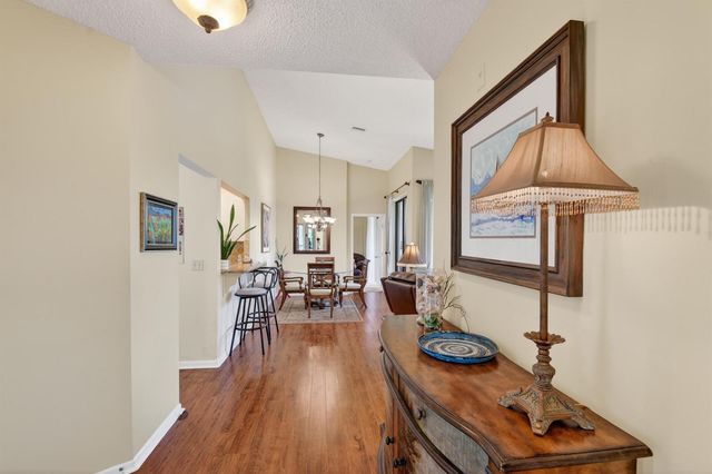 5394 Firenze Drive, Boynton Beach, FL 33437
