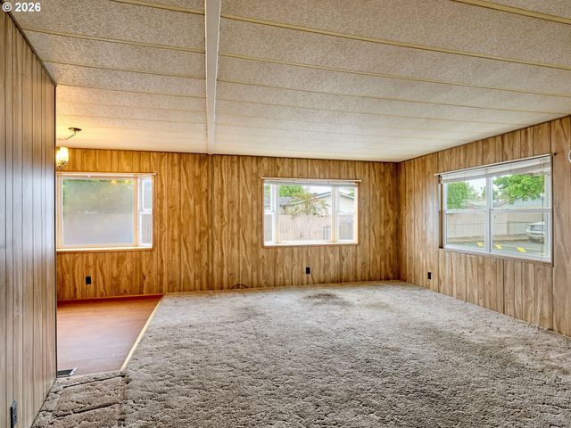620 Se 2ND Ave 67, Canby, OR 97013