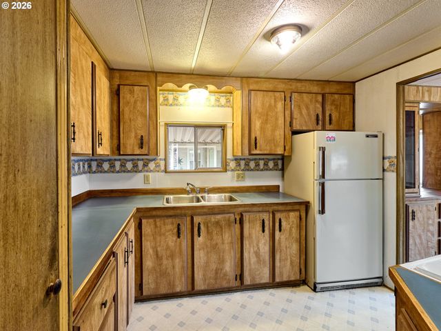 620 Se 2ND Ave 67, Canby, OR 97013