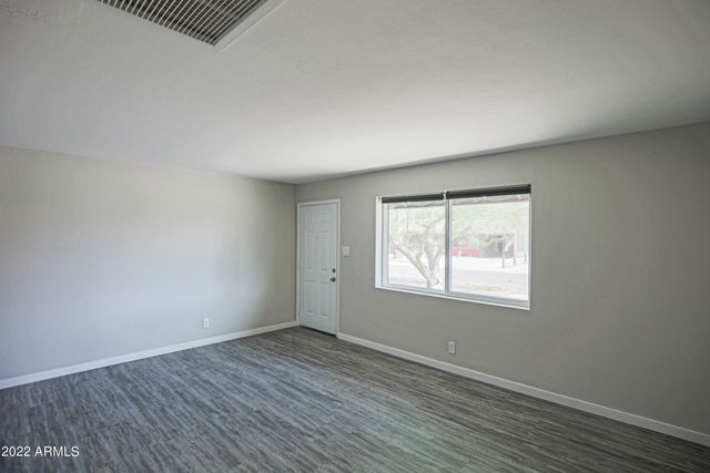 6620 E Latham Street, Scottsdale, AZ 85257