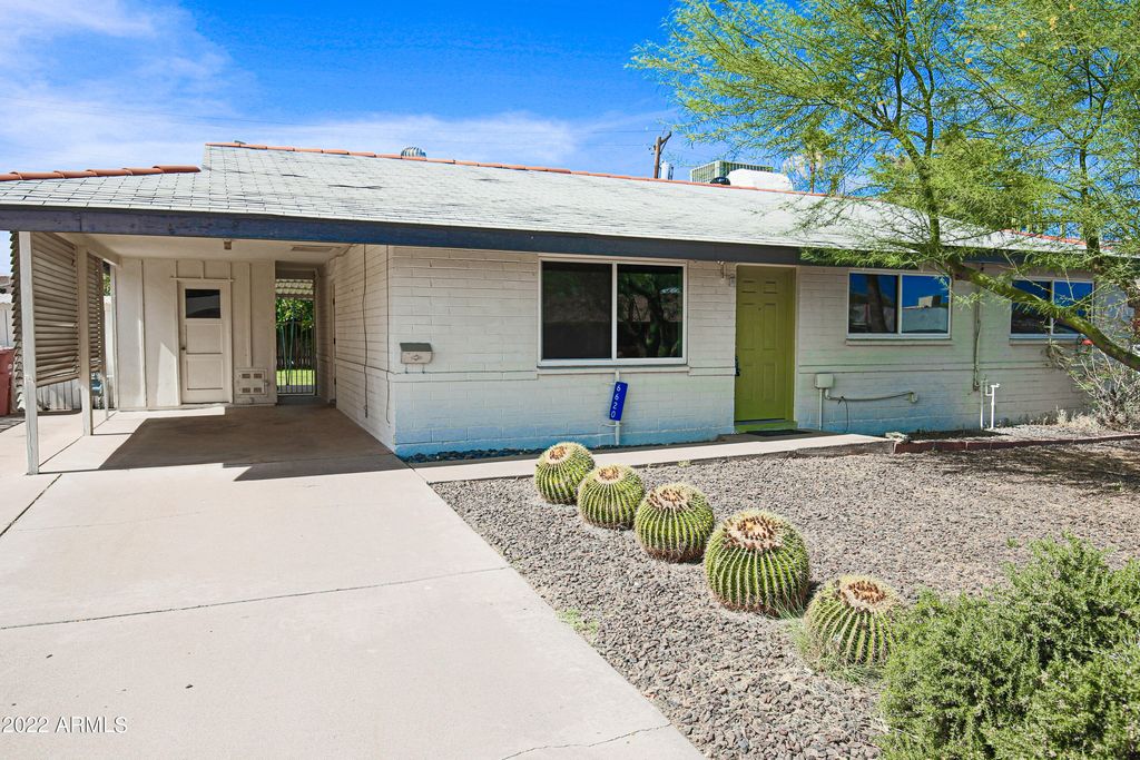 6620 E Latham Street, Scottsdale, AZ 85257