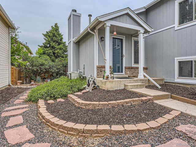745 Stowe St, Highlands Ranch, CO 80126