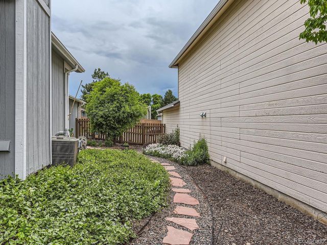 745 Stowe St, Highlands Ranch, CO 80126