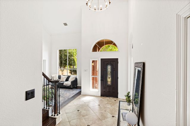 3905 Lakeside Drive, Rowlett, TX 75088