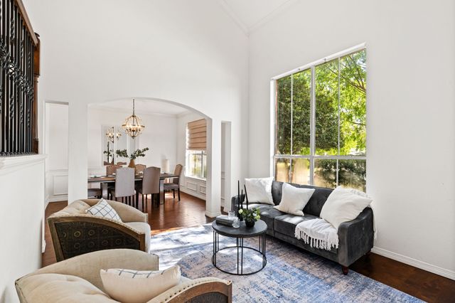 3905 Lakeside Drive, Rowlett, TX 75088