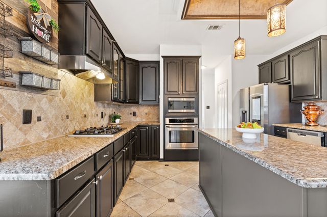 3905 Lakeside Drive, Rowlett, TX 75088