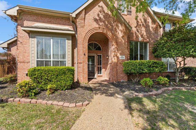 3905 Lakeside Drive, Rowlett, TX 75088