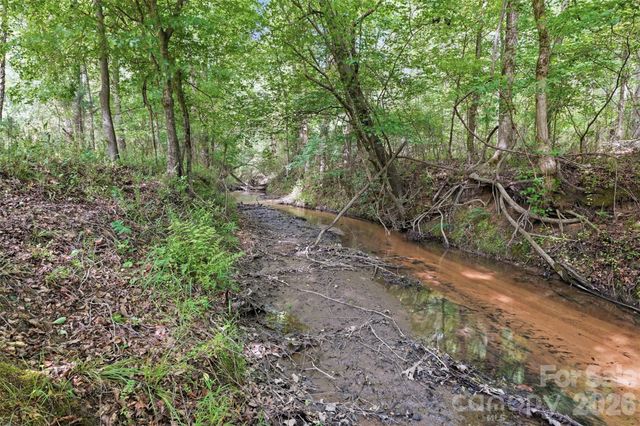 1739 Westbrook Road, Edgemoor, SC 29712