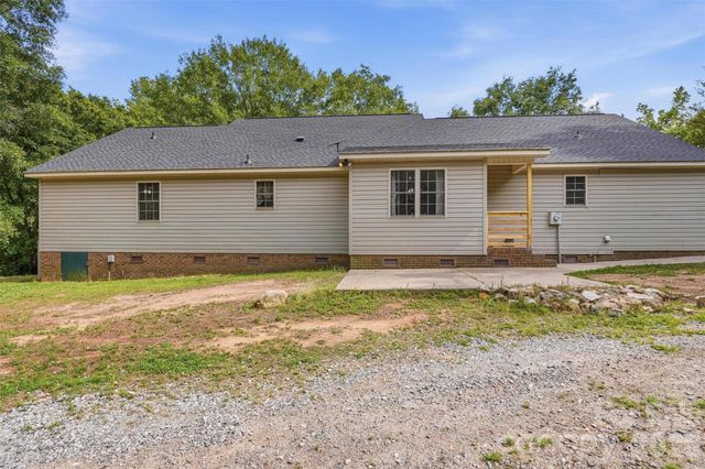 1739 Westbrook Road, Edgemoor, SC 29712