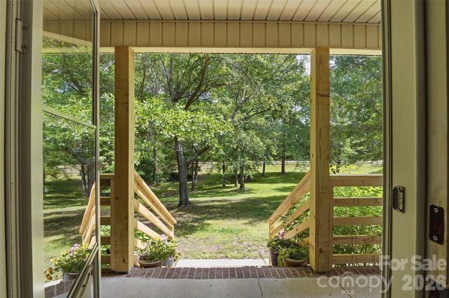 1739 Westbrook Road, Edgemoor, SC 29712