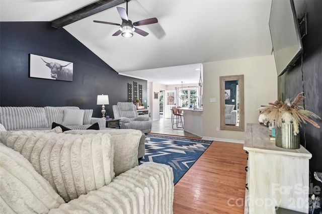 1739 Westbrook Road, Edgemoor, SC 29712